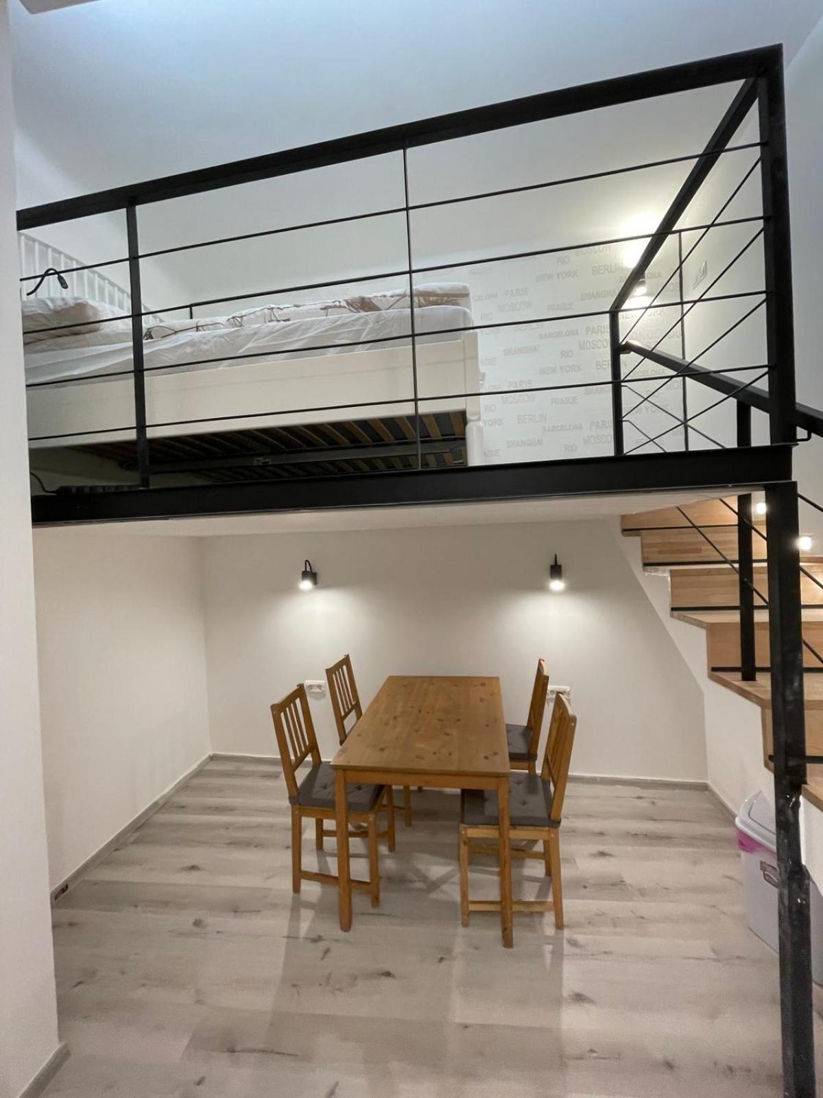 Szekely Apartment Near Deak Ferenc Square With Free Parking In Garage บูดาเปสต์ ภายนอก รูปภาพ