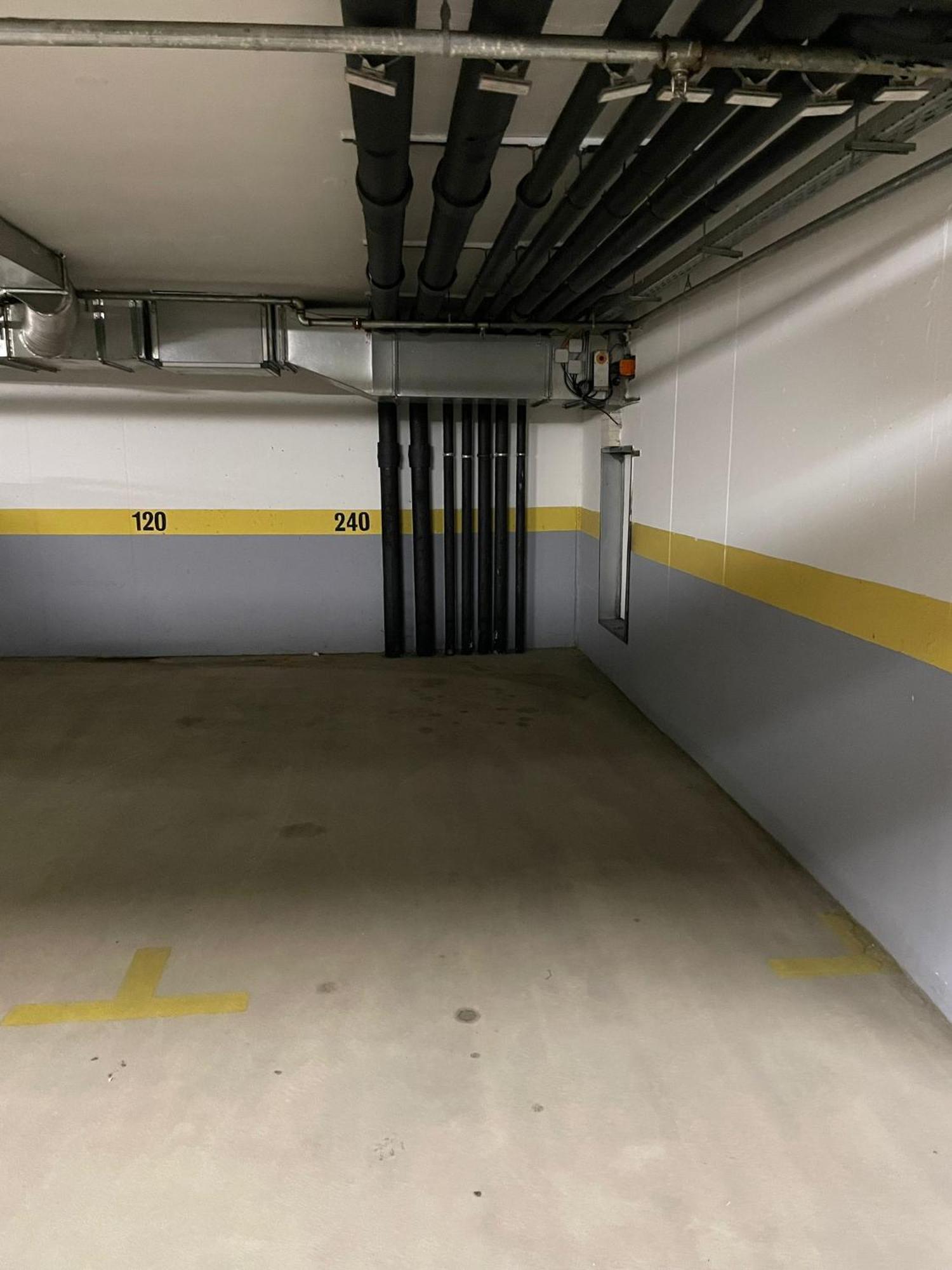Szekely Apartment Near Deak Ferenc Square With Free Parking In Garage บูดาเปสต์ ภายนอก รูปภาพ